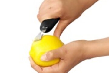 Beeld van: OXO rasp voor citrusvruchten